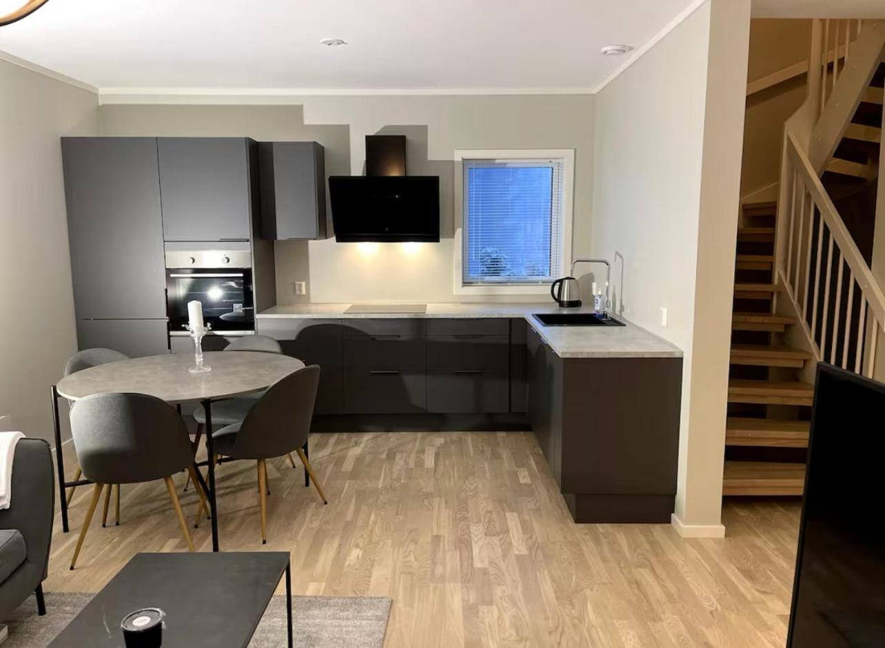 New Duplex Near The With Free Private Parking * Осло