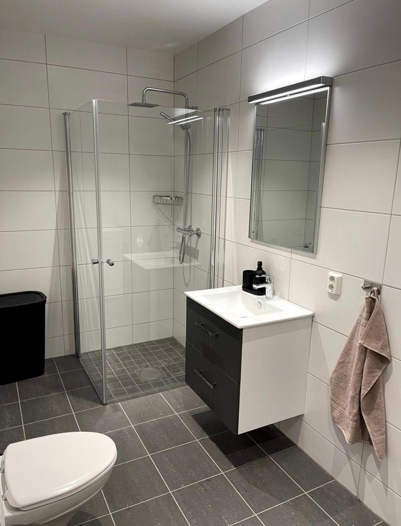 New Duplex Near The With Free Private Parking Осло